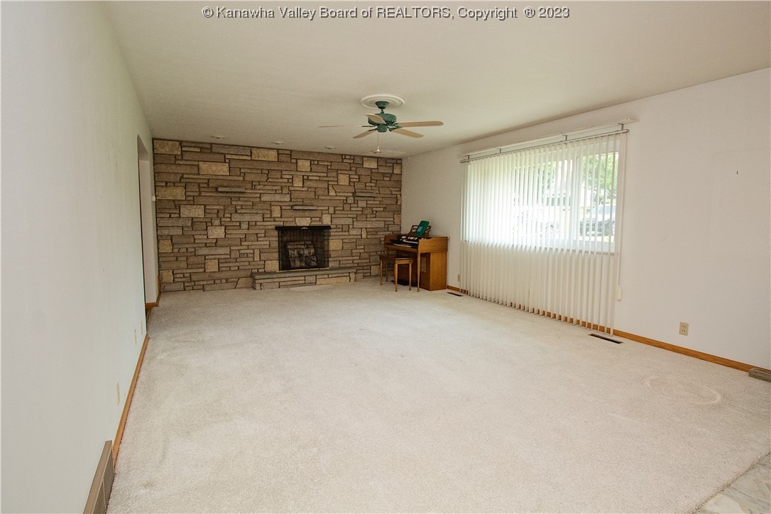 216 Forrest Road Hurricane, WV 25526 - Photo 9 of 48 Gallery Image 9