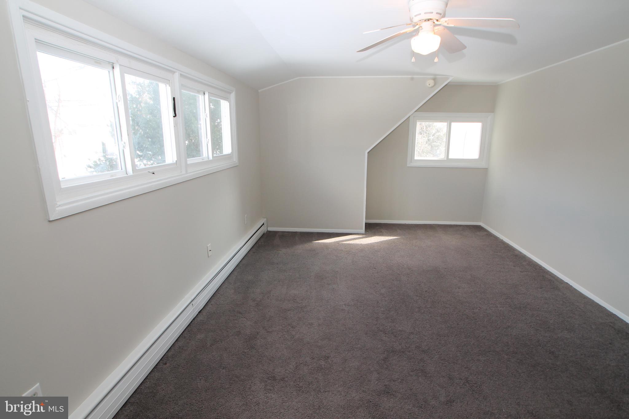 46 Harp Road Levittown, PA 19056 - Photo 14 of 28 Gallery Image 14