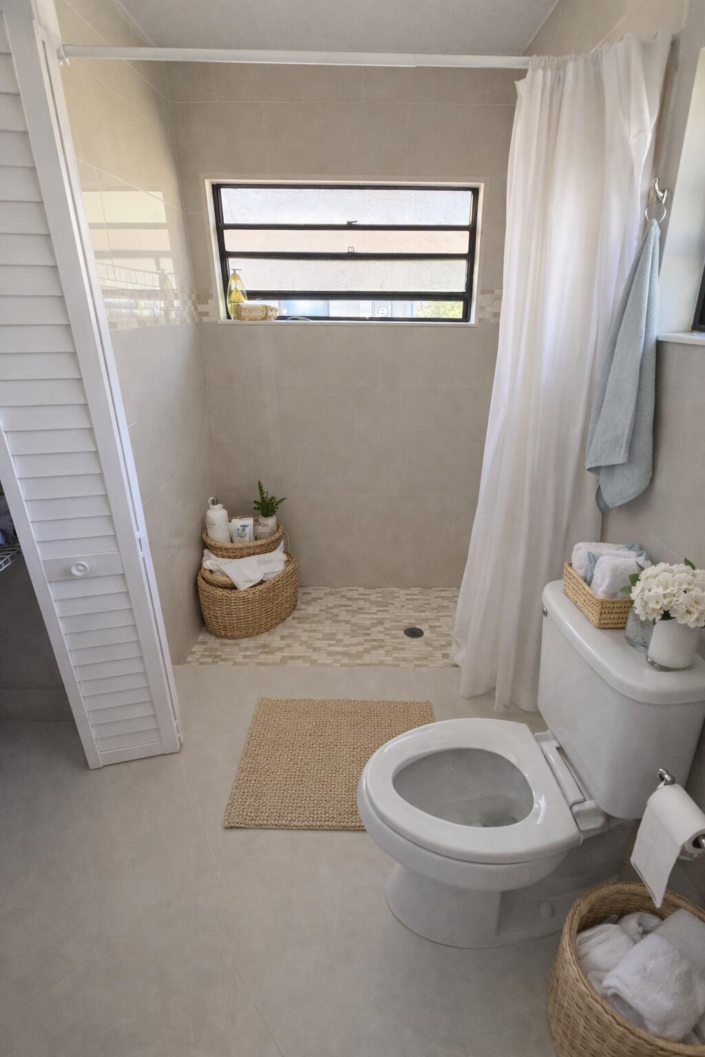 19697 Hampton Drive Boca Raton, FL 33434 - Photo 10 of 24 beyc697e4234cbbc1