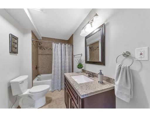 38 White Street Chicopee, MA 01013 - Photo 18 of 30