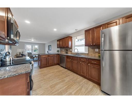 38 White Street Chicopee, MA 01013 - Photo 9 of 30