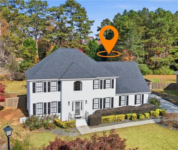 $575,000 | 746 Oxford Court Southwest, Lilburn, GA 30047