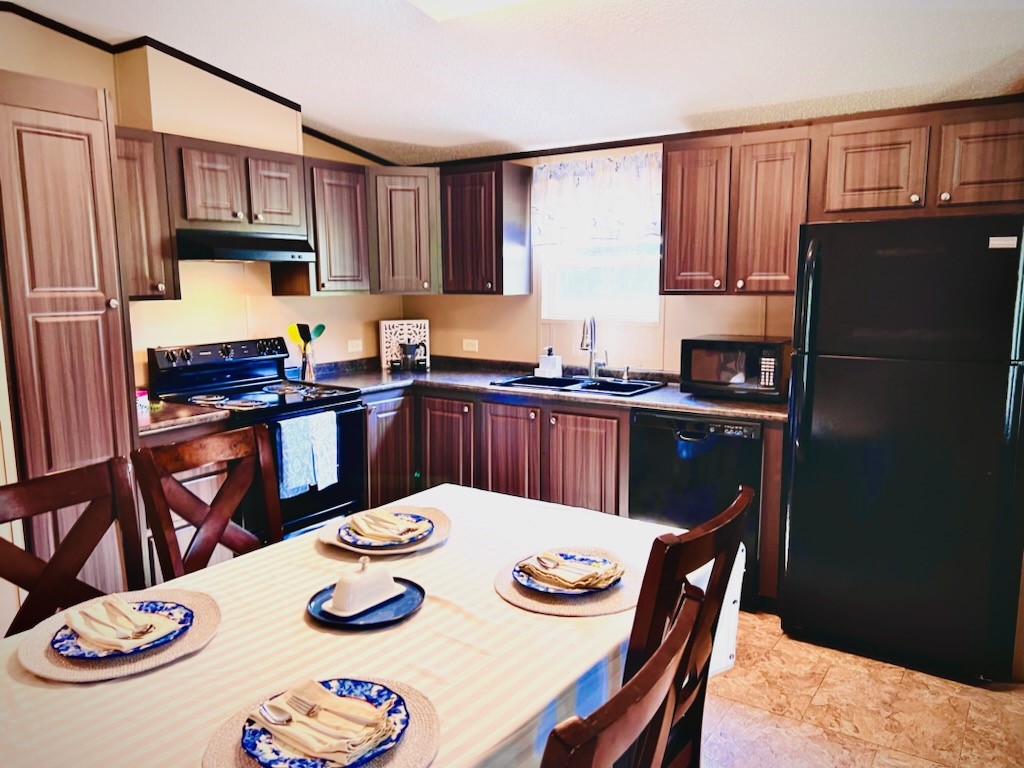 606 Blackjack Road Westminster, SC 29693 - Photo 3 of 28 Gallery Image 3