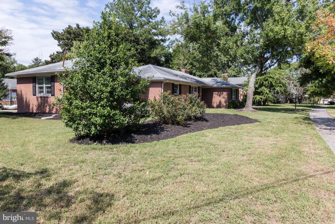 822 Riverside Drive Salisbury, MD 21801 - Photo 3 of 25 Gallery Image 3