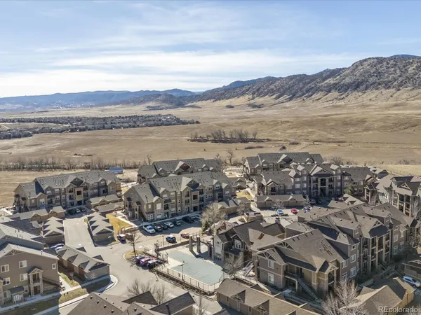 $380,000 | 9981 West Victoria Place, Unit 202, Littleton, CO 80127