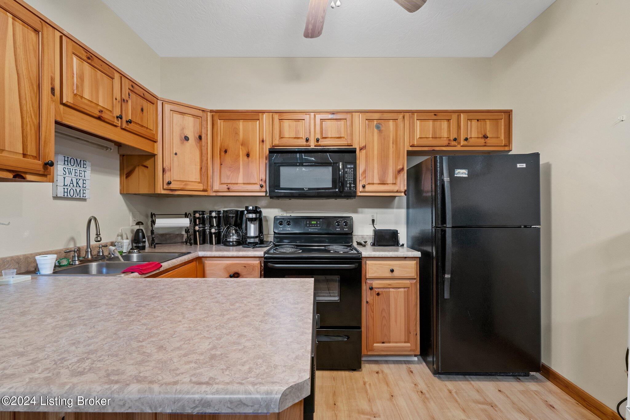 13415 Peonia Road Clarkson, KY 42726 - Photo 15 of 27 16-web-or-mls-DSC03803