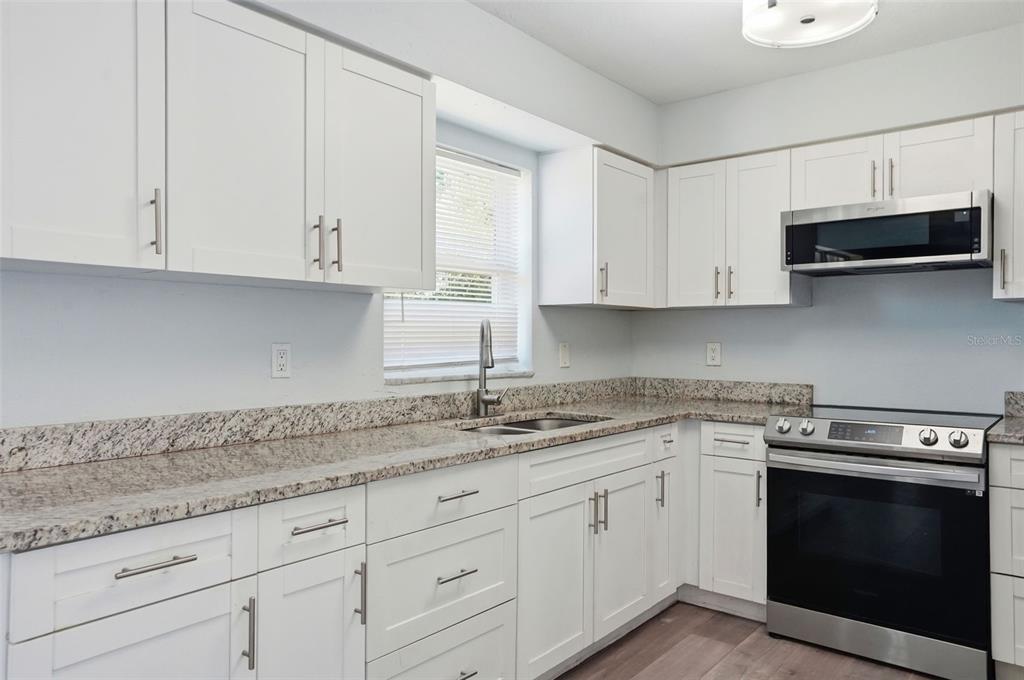 11519 Spring Hill Drive Spring Hill, FL 34609 - Photo 12 of 41