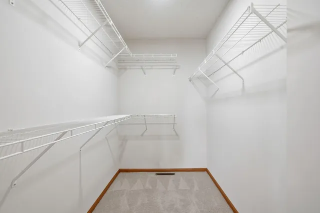 $259,900 | 2037 Gresham Avenue North, Oakdale, MN 55128