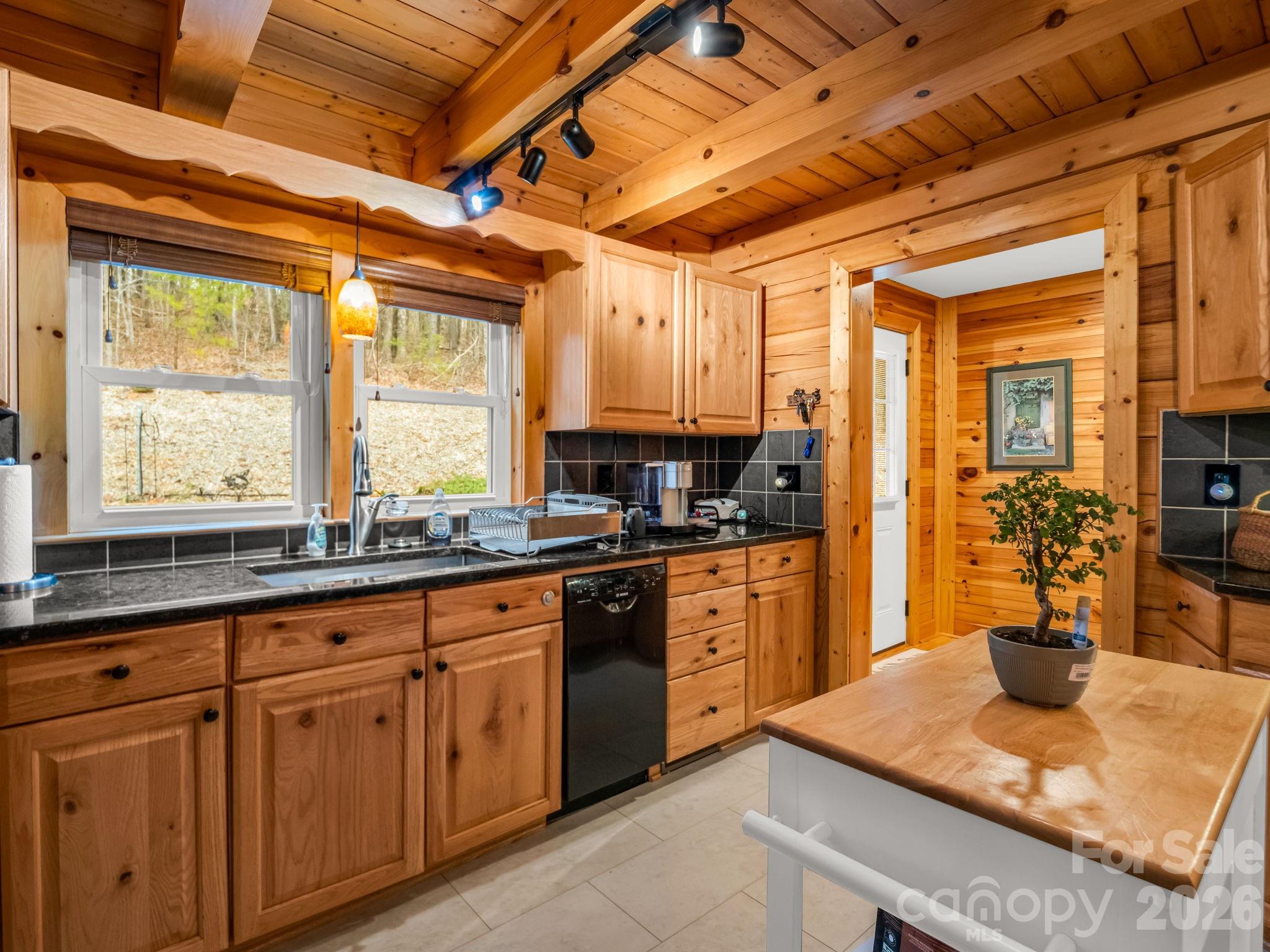190 Observation Ridge Rutherfordton, NC 28139 - Photo 19 of 46