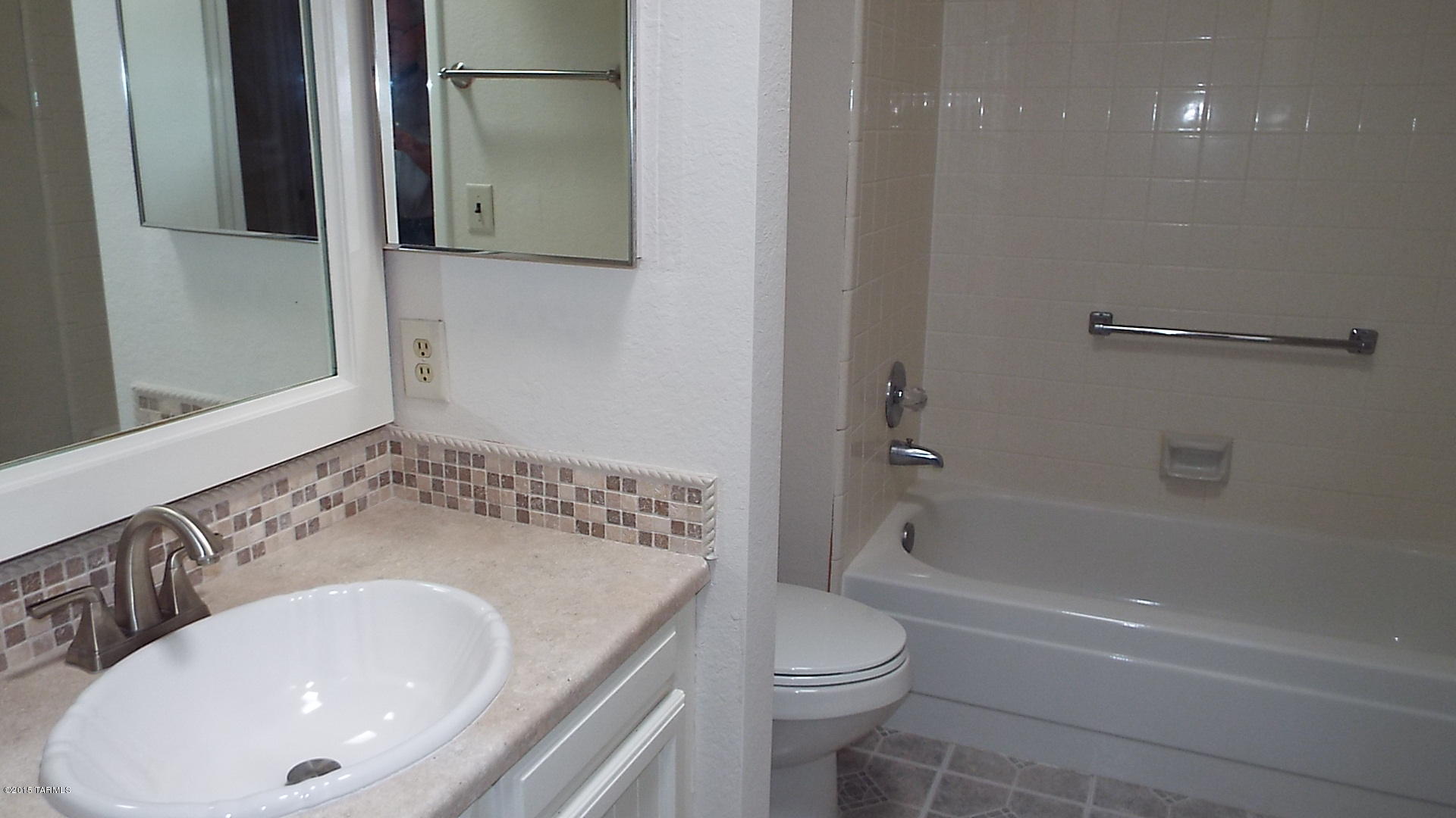 759 West Rio-Altar Green Valley, AZ 85614 - Photo 10 of 15 Gallery Image 10