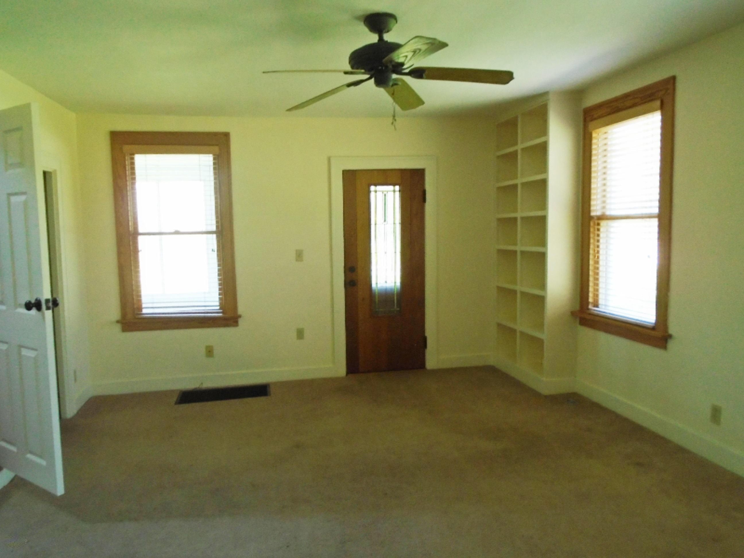 13713 Mill Road Three Oaks, MI 49128 - Photo 11 of 26 DSC00282