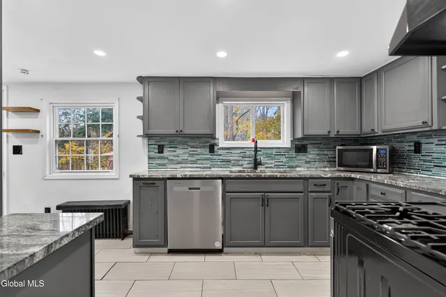 $340,000 | 27 Eastside Drive, Clifton Park, NY 12019