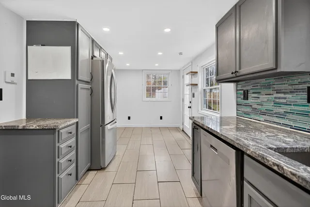 $340,000 | 27 Eastside Drive, Clifton Park, NY 12019