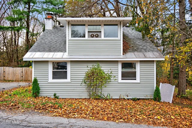 $340,000 | 27 Eastside Drive, Clifton Park, NY 12019