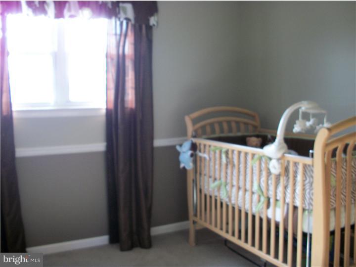 989 Marian Road Warminster, PA 18974 - Photo 16 of 22 Bedroom 3