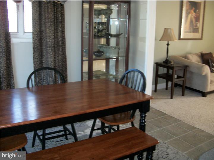 989 Marian Road Warminster, PA 18974 - Photo 3 of 22 Dining Room
