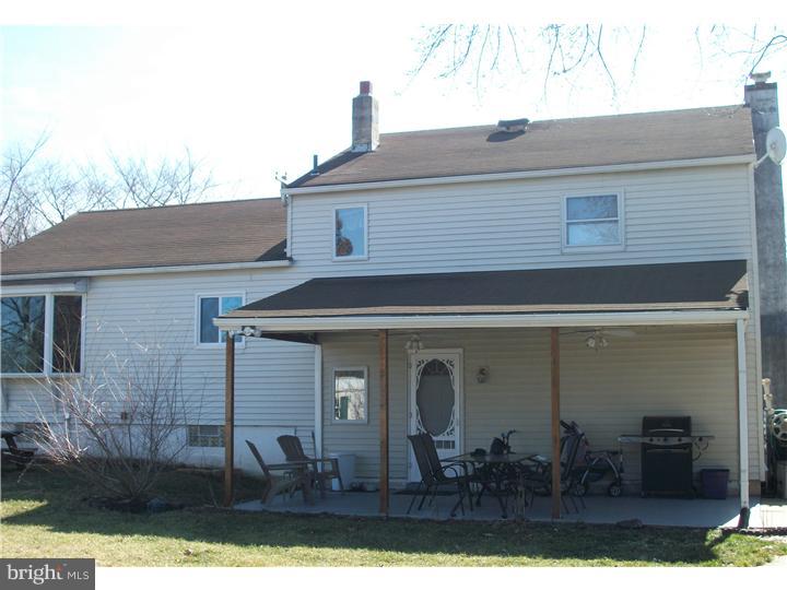 989 Marian Road Warminster, PA 18974 - Photo 22 of 22 Exterior Back