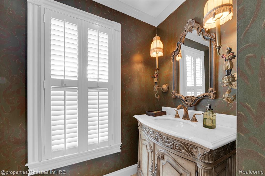 1333 North Adams Road Birmingham, MI 48009 - Photo 19 of 99