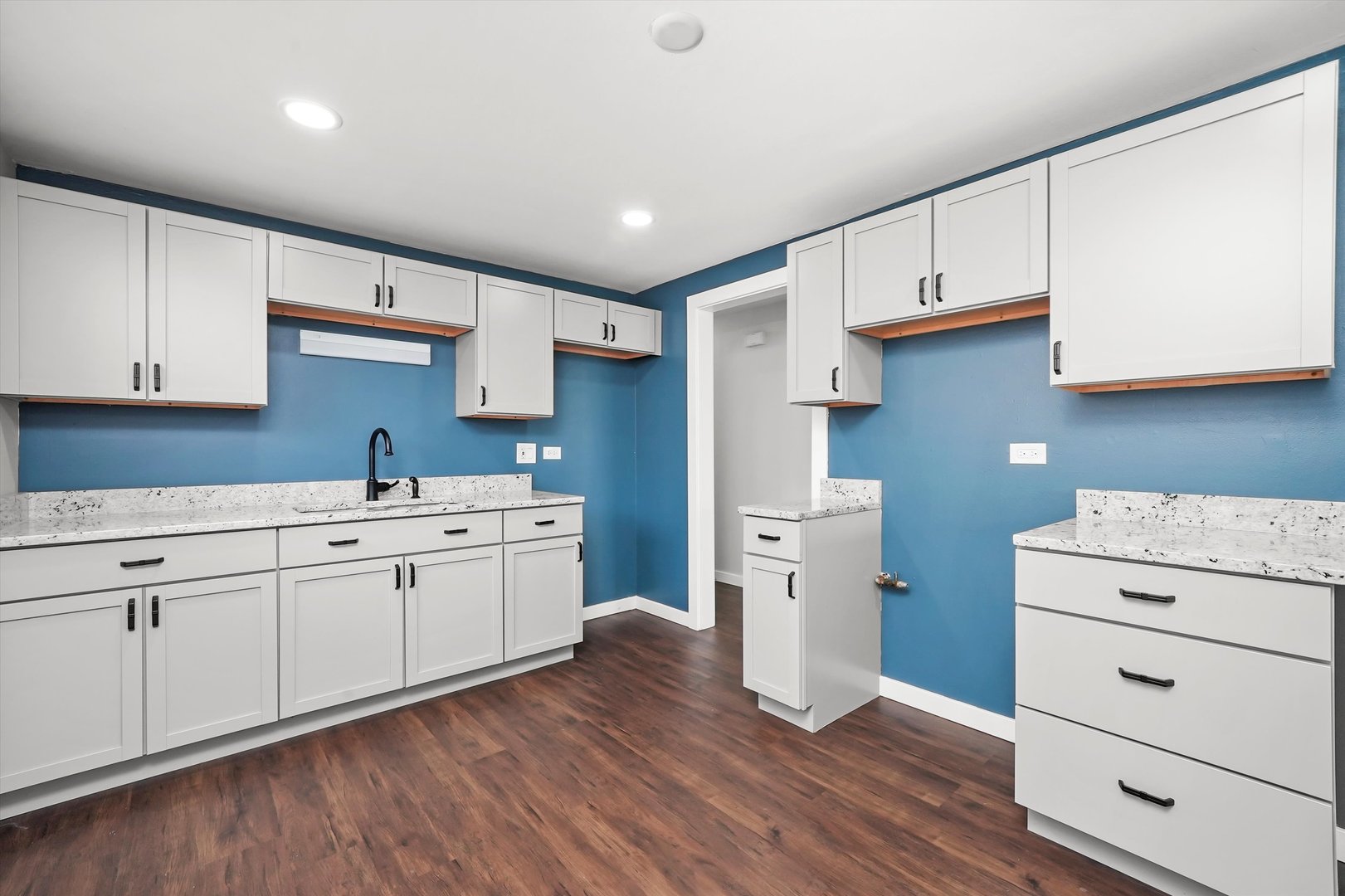 3224 Nelson Avenue Robbins, IL 60472 - Photo 17 of 34