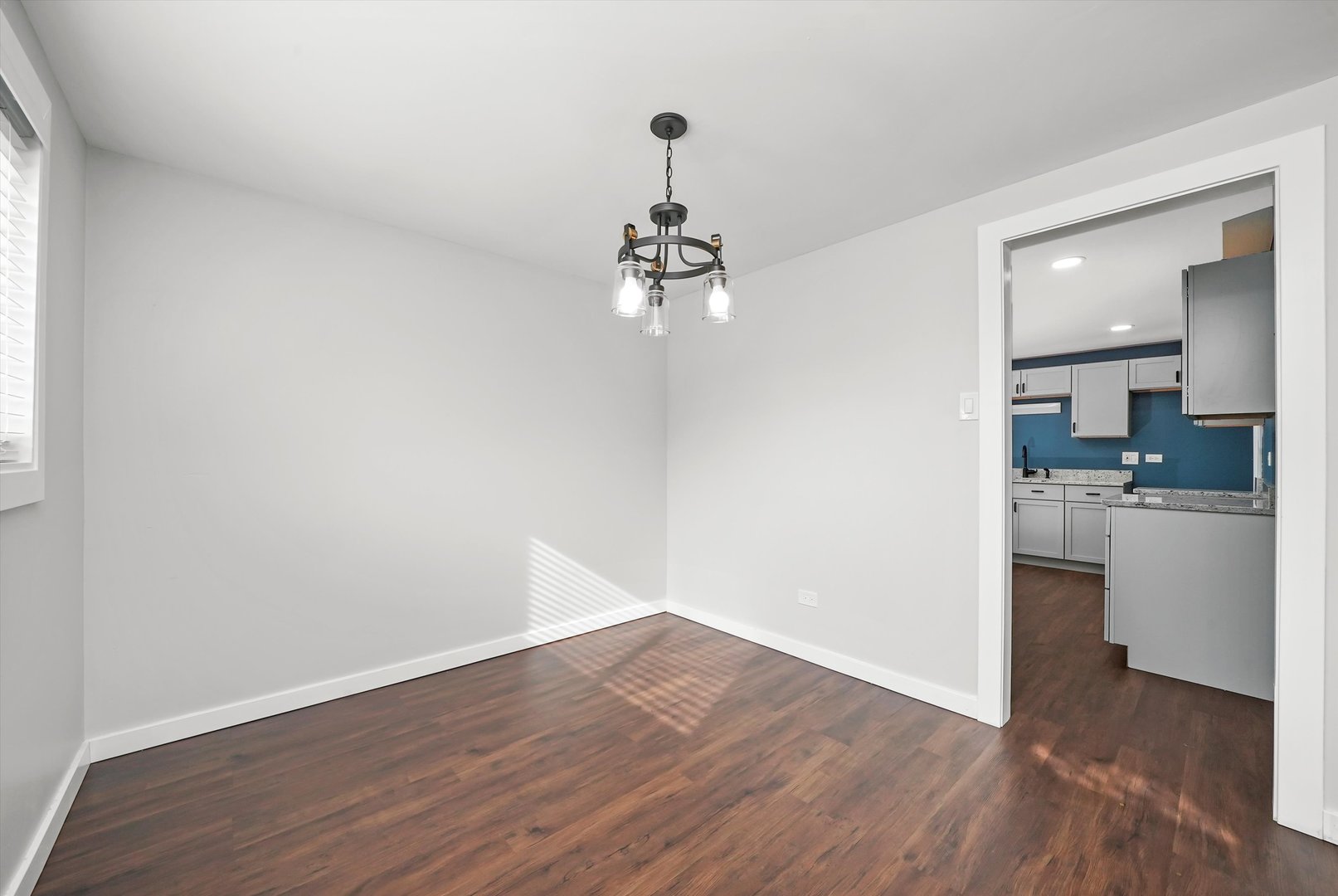 3224 Nelson Avenue Robbins, IL 60472 - Photo 5 of 34