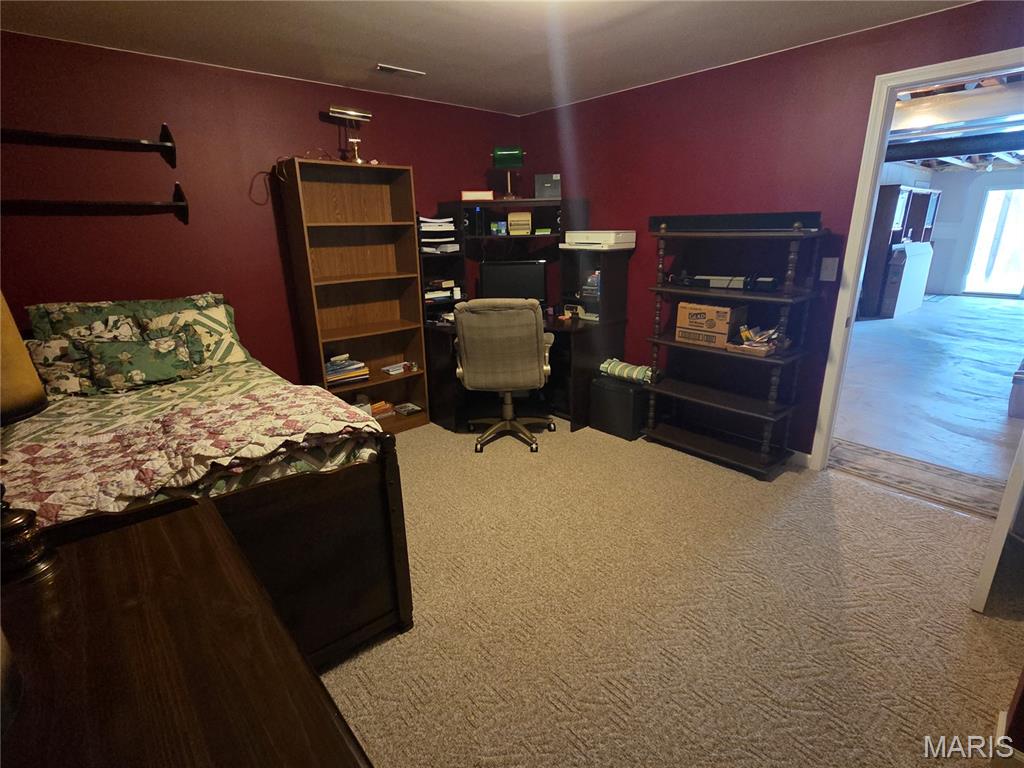 2714 Royal Oak Drive High Ridge, MO 63049 - Photo 22 of 25