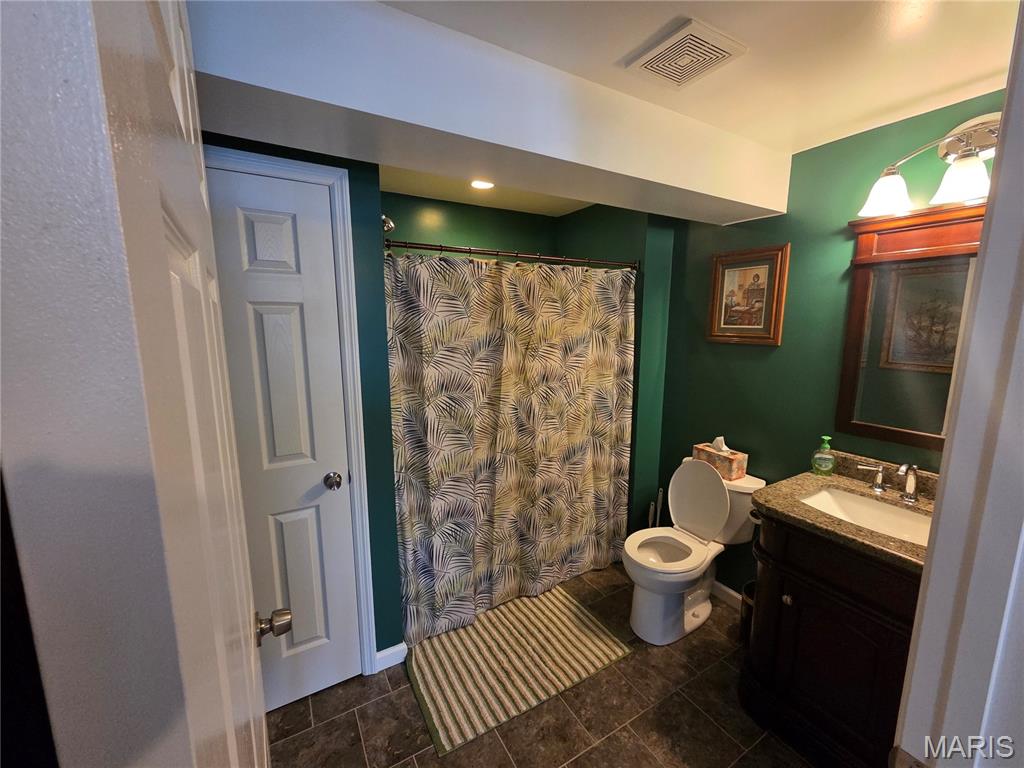 2714 Royal Oak Drive High Ridge, MO 63049 - Photo 23 of 25