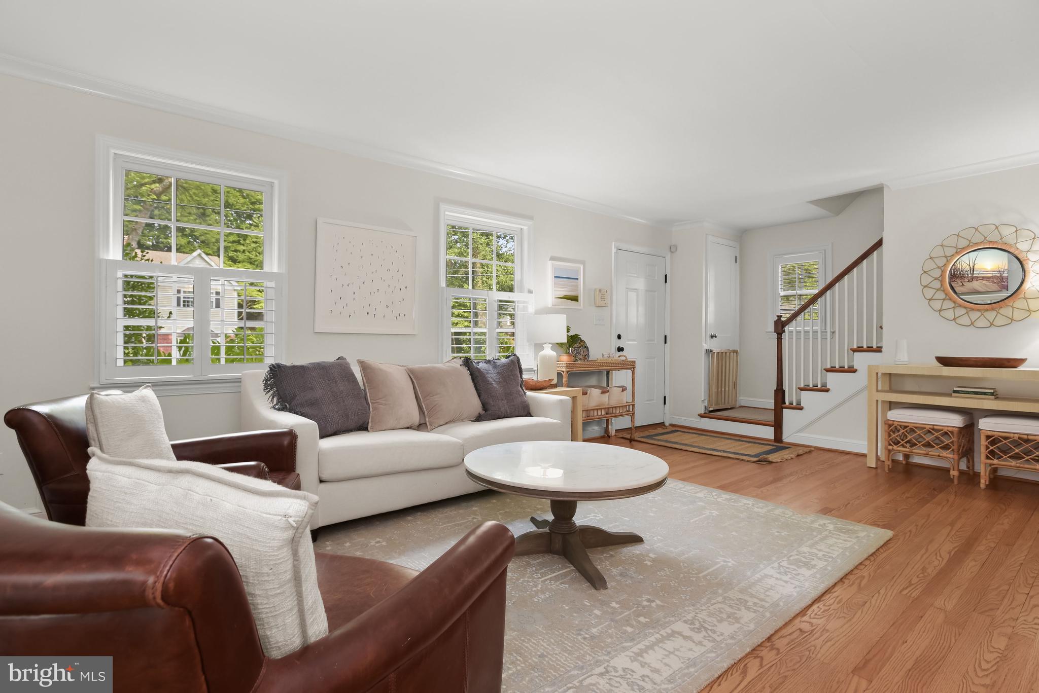 10318 Crestmoor Drive Silver Spring, MD 20901 - Photo 6 of 38 Living Room