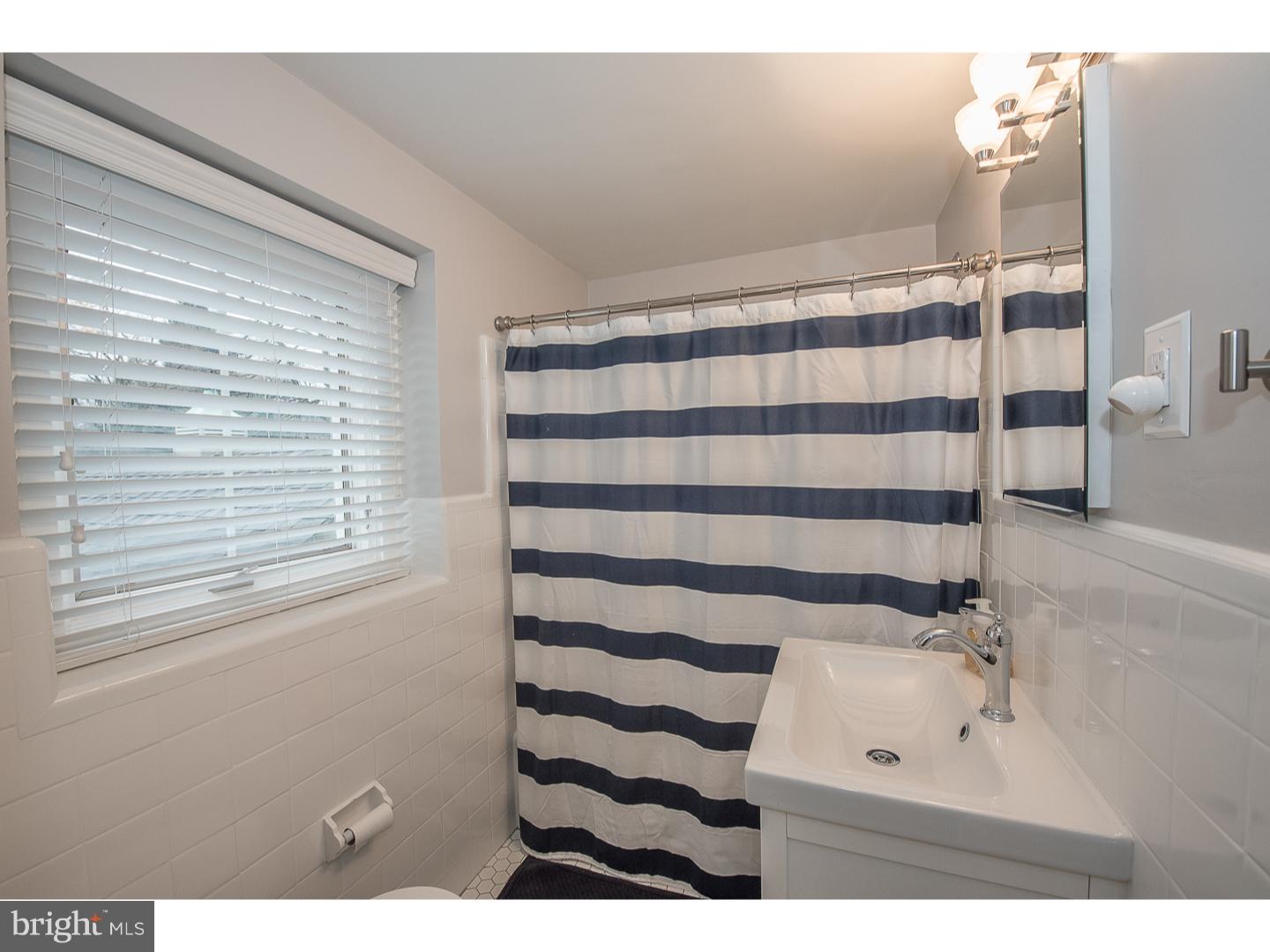 79 Crestline Road Wayne, PA 19087 - Photo 19 of 25 Bathroom