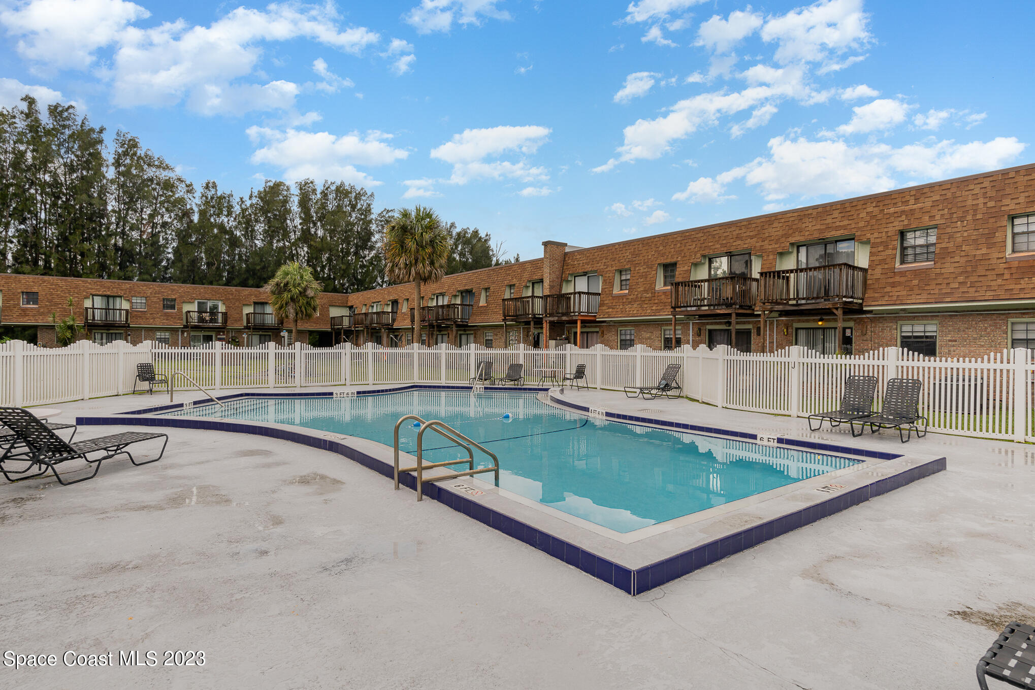 1301 Arlington Lane, Unit 105 Palm Bay, FL 32905 - Photo 21 of 21 019_dsc00046-edit