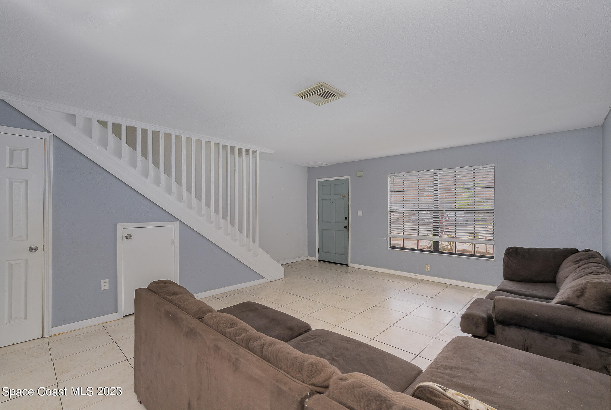1301 Arlington Lane, Unit 105 Palm Bay, FL 32905 - Photo 4 of 21 004_dsc00059-edit