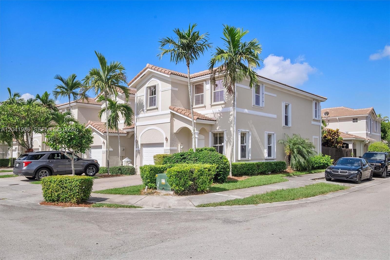 12334 Southwest 124th Path Miami, FL 33186 - Photo 2 of 31