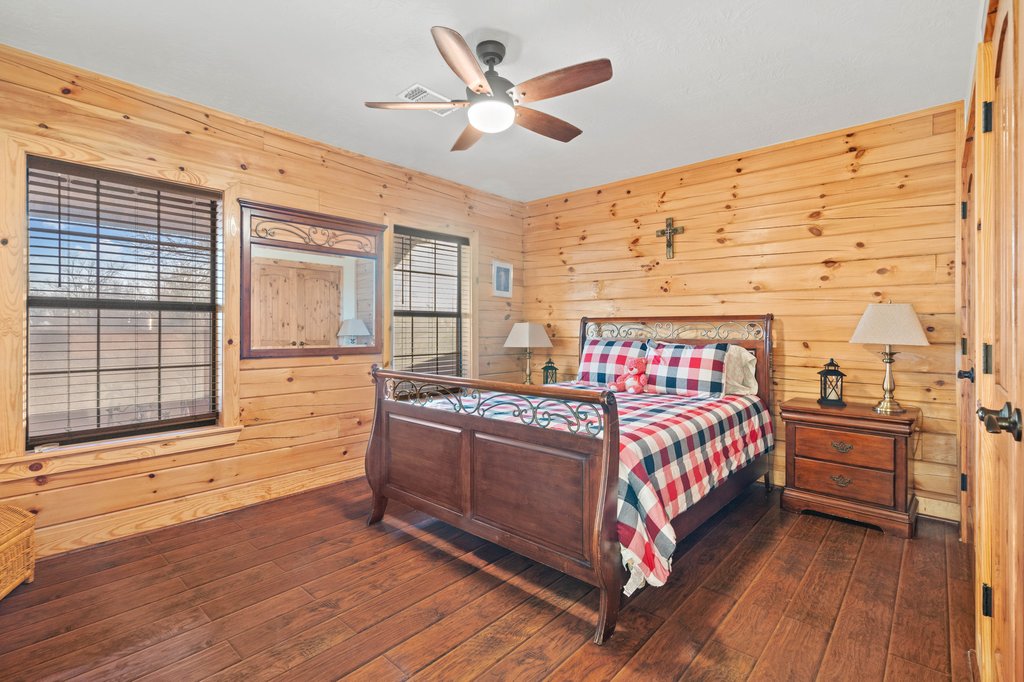 1843 Farm To Market 969 Elgin, TX 78621 - Photo 17 of 28 a bed room with a bed and window