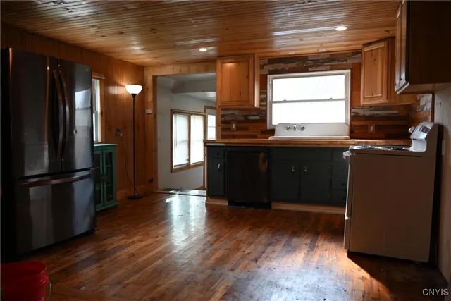 $219,900 | 24 Columbia Parkway, German Flatts, NY 13357