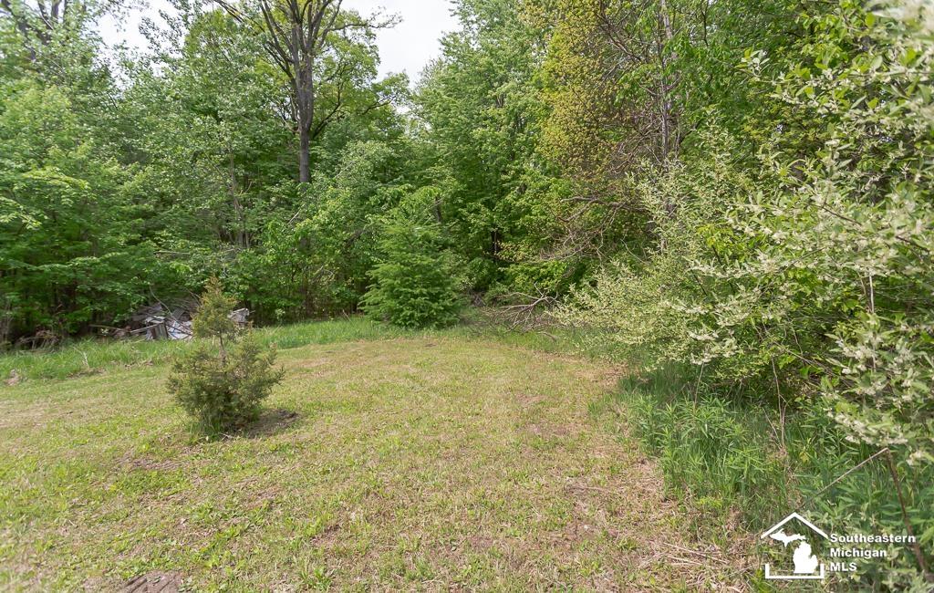 9863 Exeter Road Carleton, MI 48117 - Photo 47 of 55 Gallery Image 47