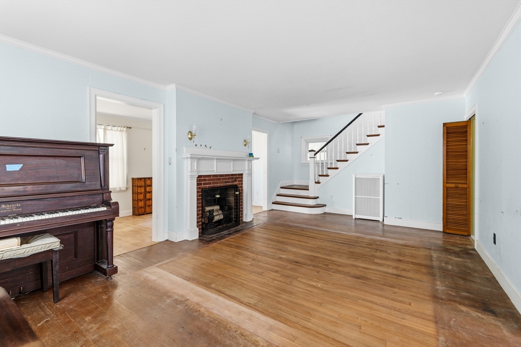 564 Montgomery Street Fall River, MA 02720 - Photo 23 of 42