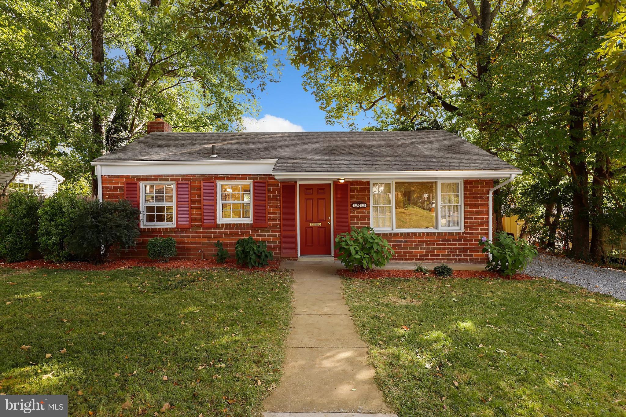 2524 Forest Glen Road Silver Spring, MD 20910 - Photo 2 of 25