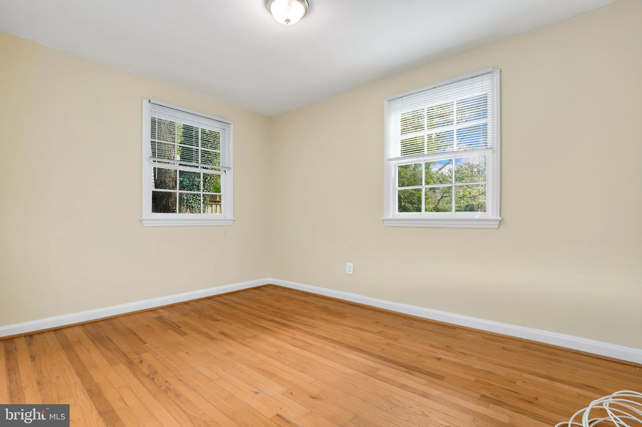 2524 Forest Glen Road Silver Spring, MD 20910 - Photo 11 of 25