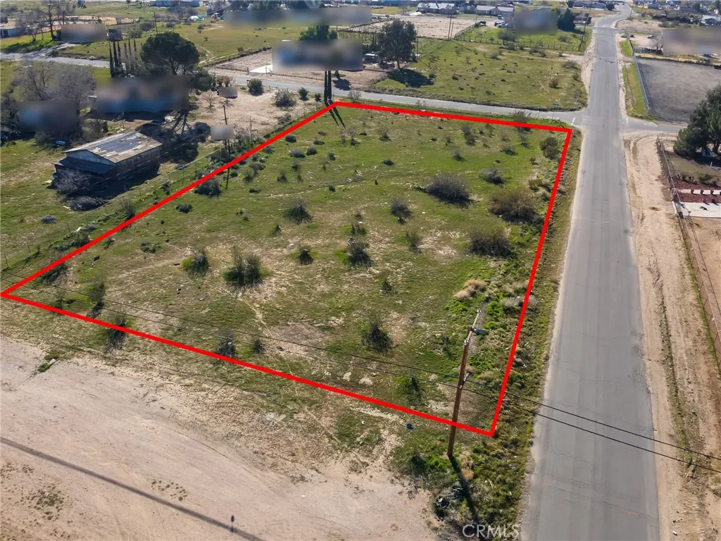 1 Cholame Road Victorville, CA 92395 - Photo 3 of 11 a view of outdoor space