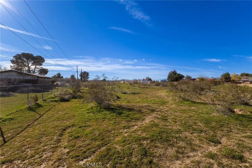 1 Cholame Road Victorville, CA 92395 - Photo 8 of 11 a view of a ocean with a mountain