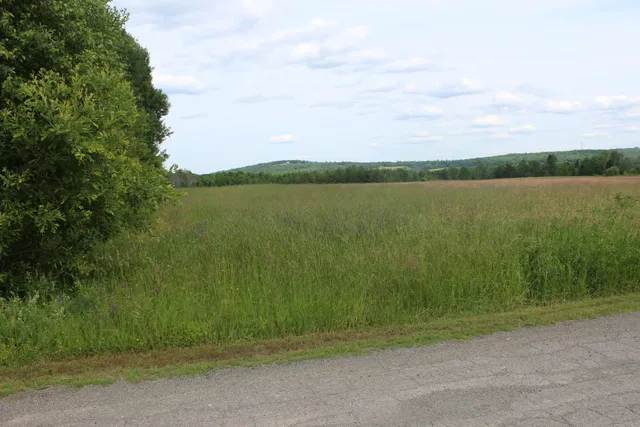 $165,000 | 178 Siberia Road, Stacyville, ME 04777