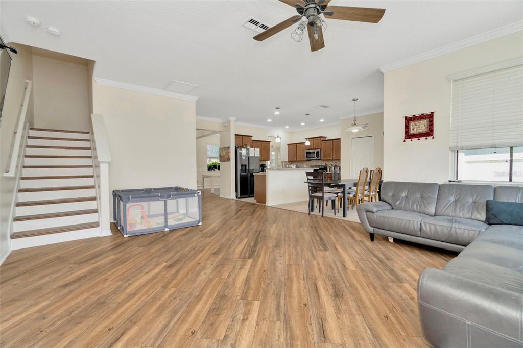 313 Shell Manor Drive Ruskin, FL 33570 - Photo 12 of 47