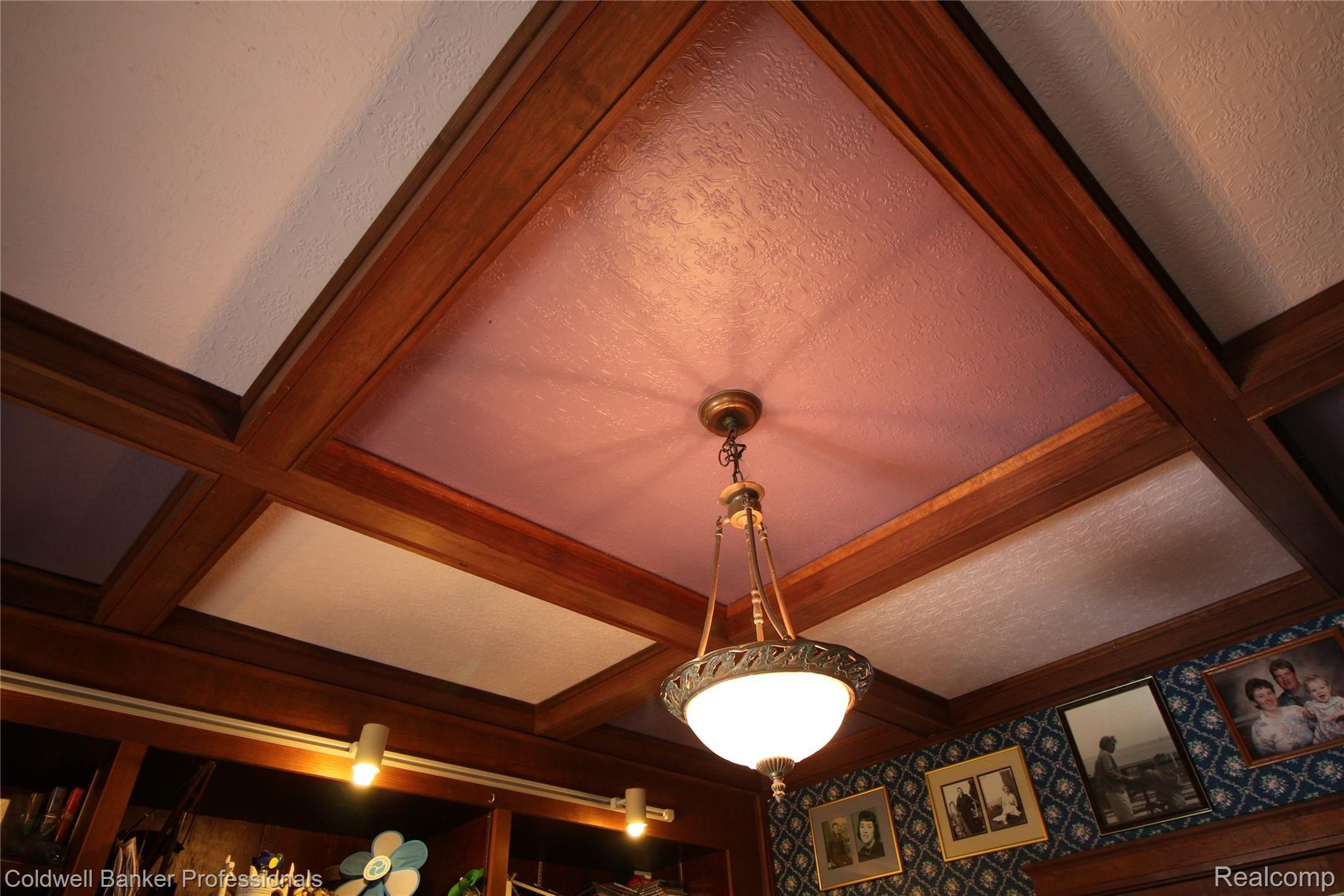 6323 Berne Road Pigeon, MI 48755 - Photo 19 of 62 Library ceiling and chandelier.JPG