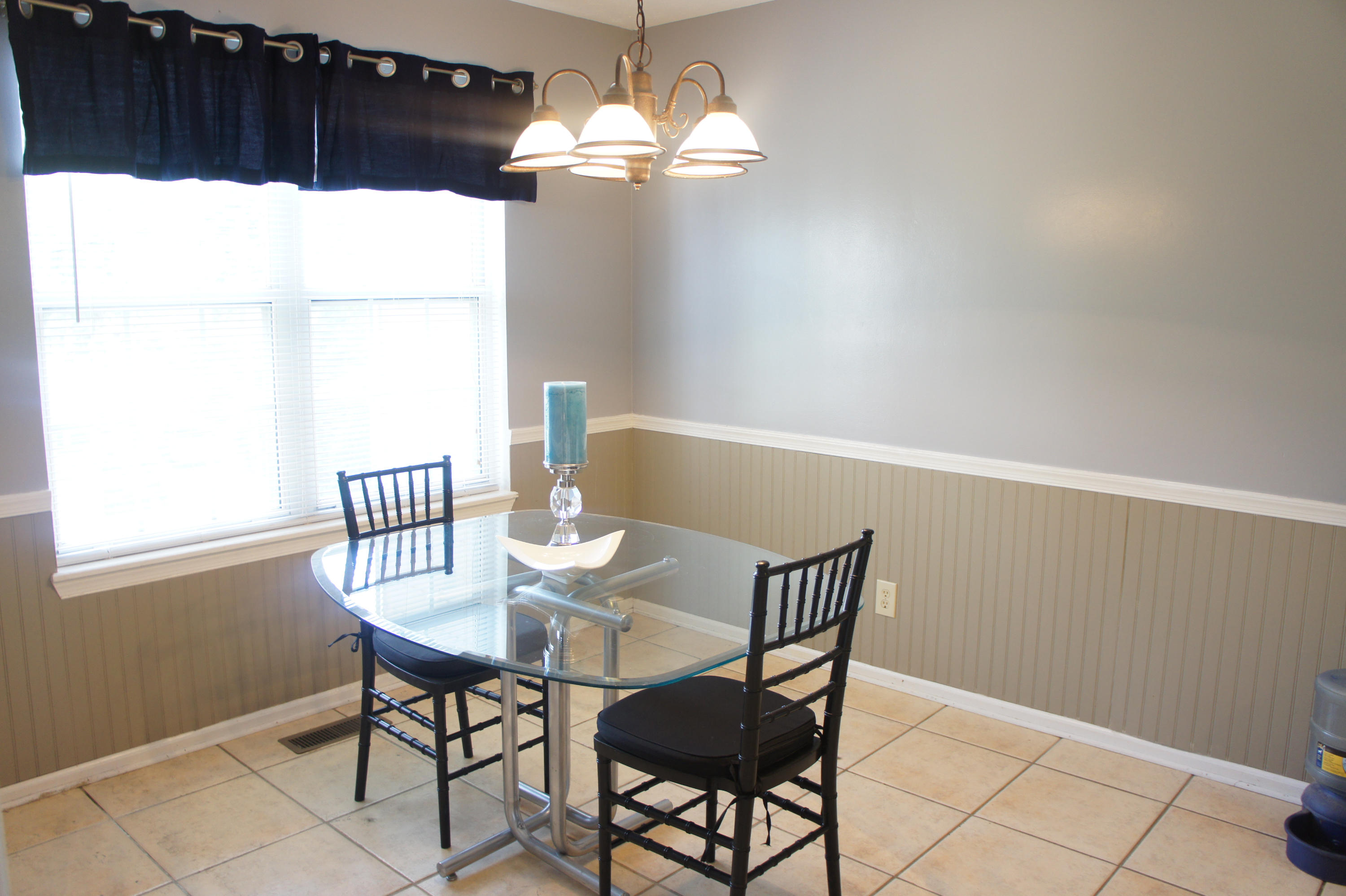 4704 Ridgedale Road Knoxville, TN 37921 - Photo 8 of 24 Breakfast Nook in Kitchen