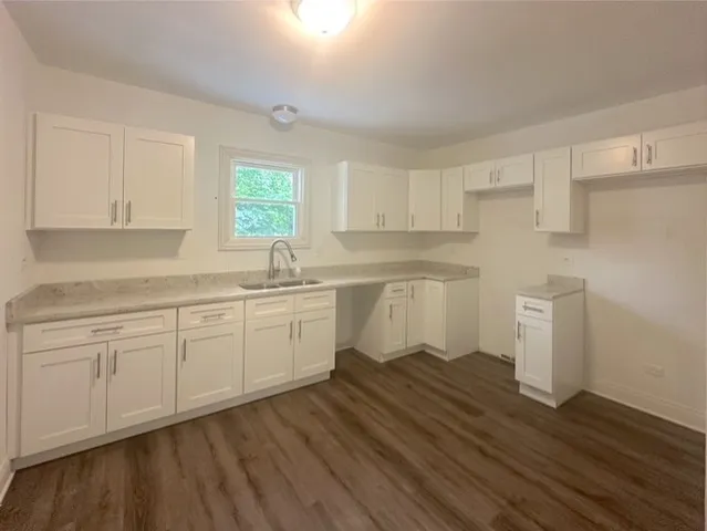 $214,900 | 17833 Harwood Avenue, Homewood, IL 60430