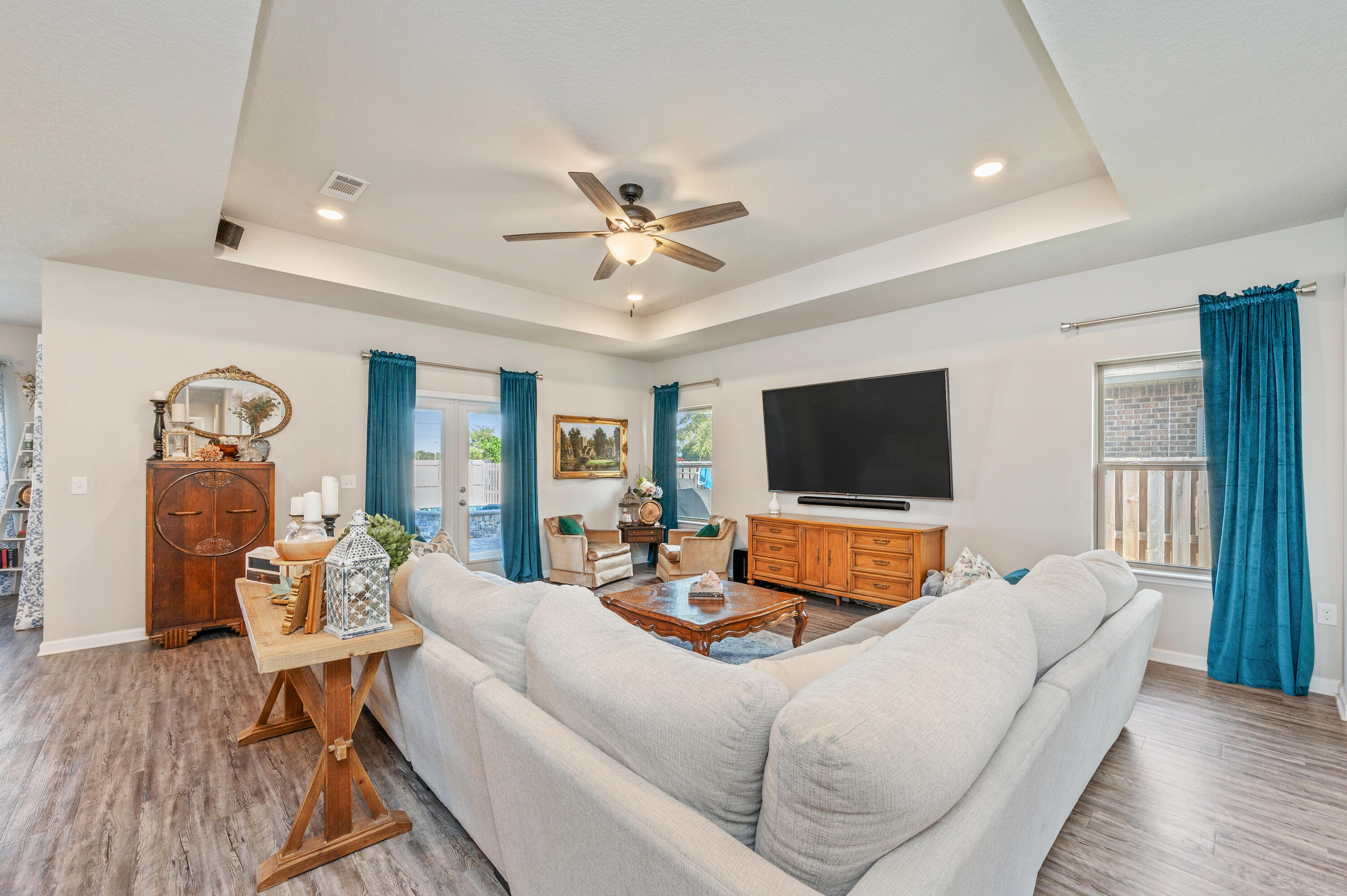 322 Merlin Court Crestview, FL 32539 - Photo 8 of 42 Gallery Image 8