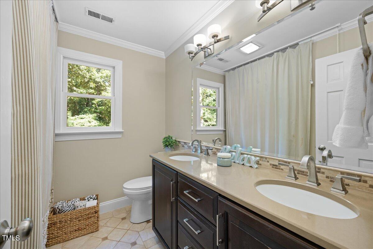 10036 Old Warden Road Raleigh, NC 27615 - Photo 31 of 42 32-2A1A3448