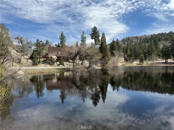 $329,900 | 2440 Spruce Drive, Running Springs, CA 92382