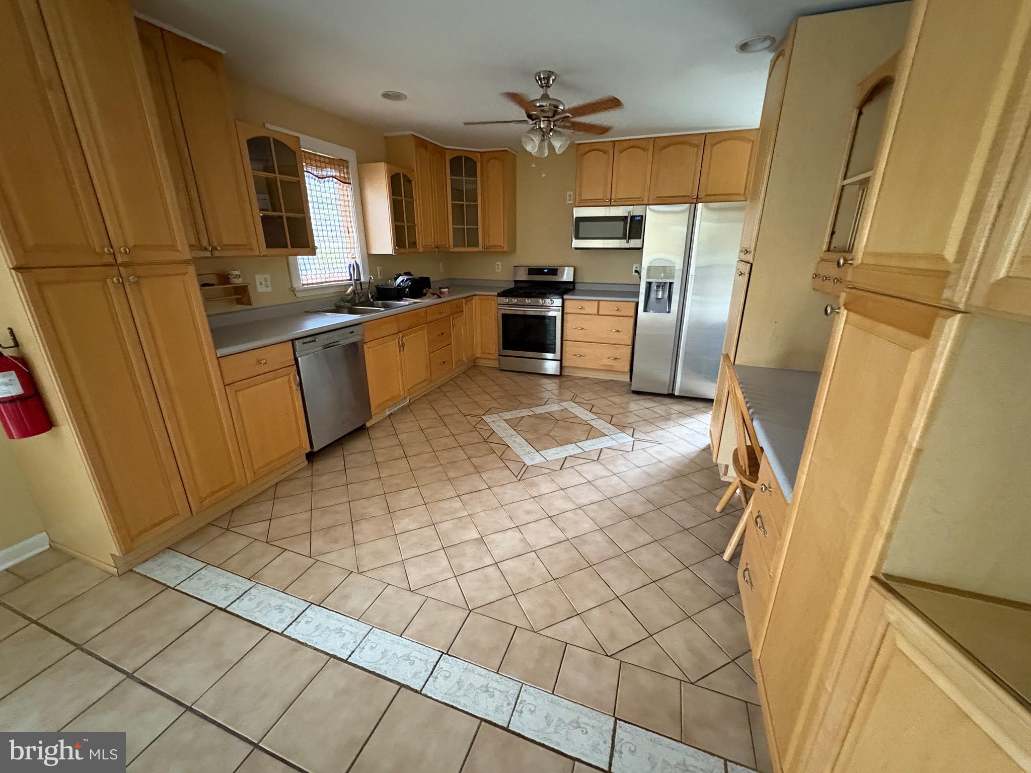394 Croshaw Road, Unit A Wrightstown, NJ 08562 - Photo 28 of 37 Kitchen