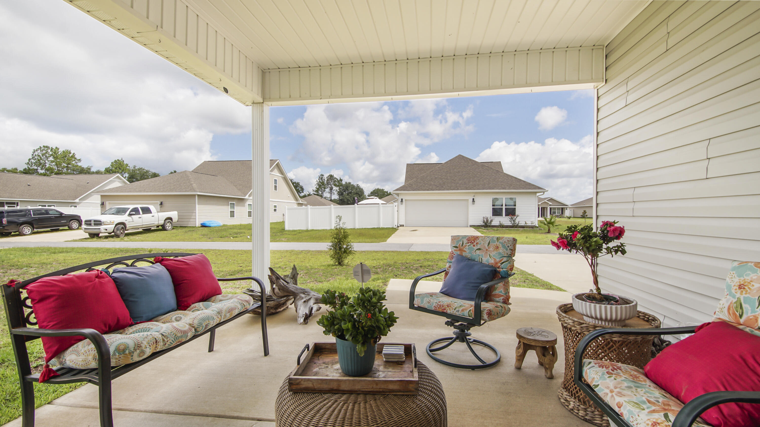 41 Woodsorrel Street Freeport, FL 32439 - Photo 28 of 41 a living room with furniture and a large window