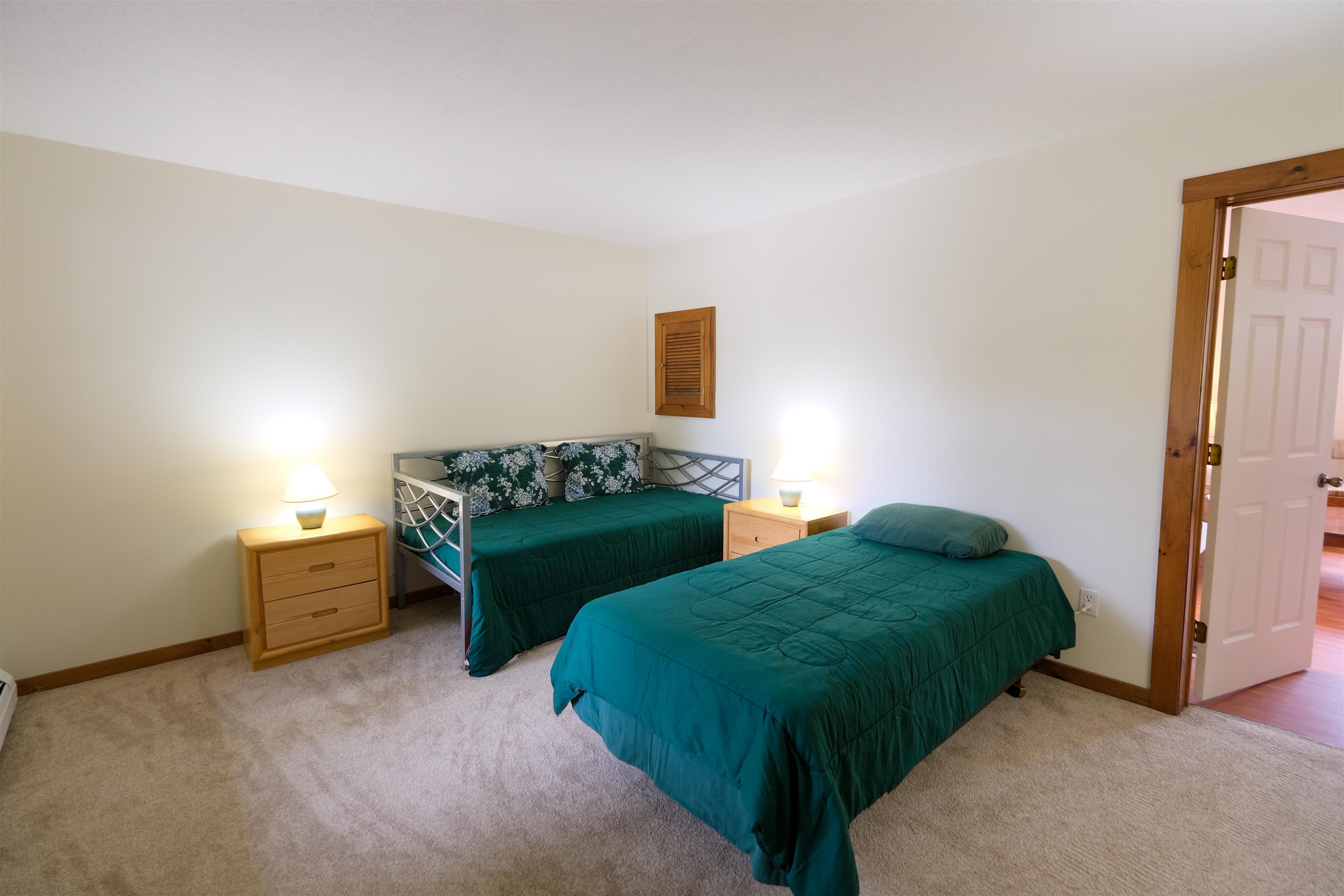 30 Pond Street, Unit 6 Ludlow, VT 05149 - Photo 11 of 29 Gallery Image 11